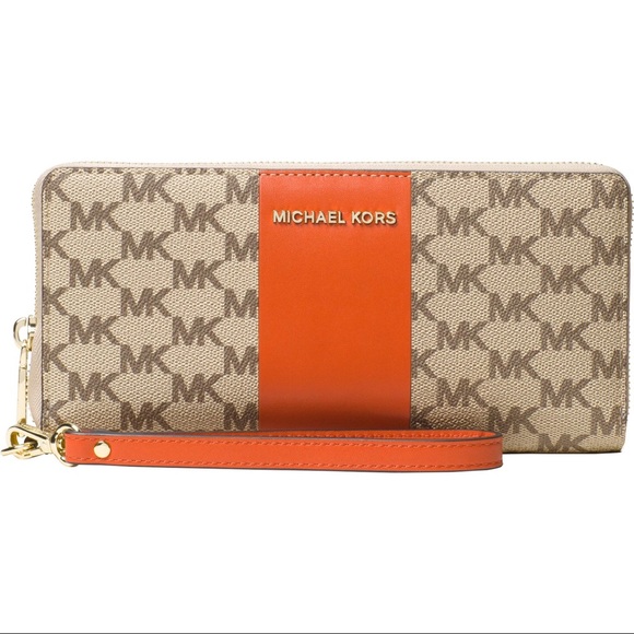Michael Kors Handbags - Michael Kors wallet